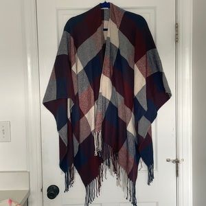 Daisy Del Sol flannel poncho - one size